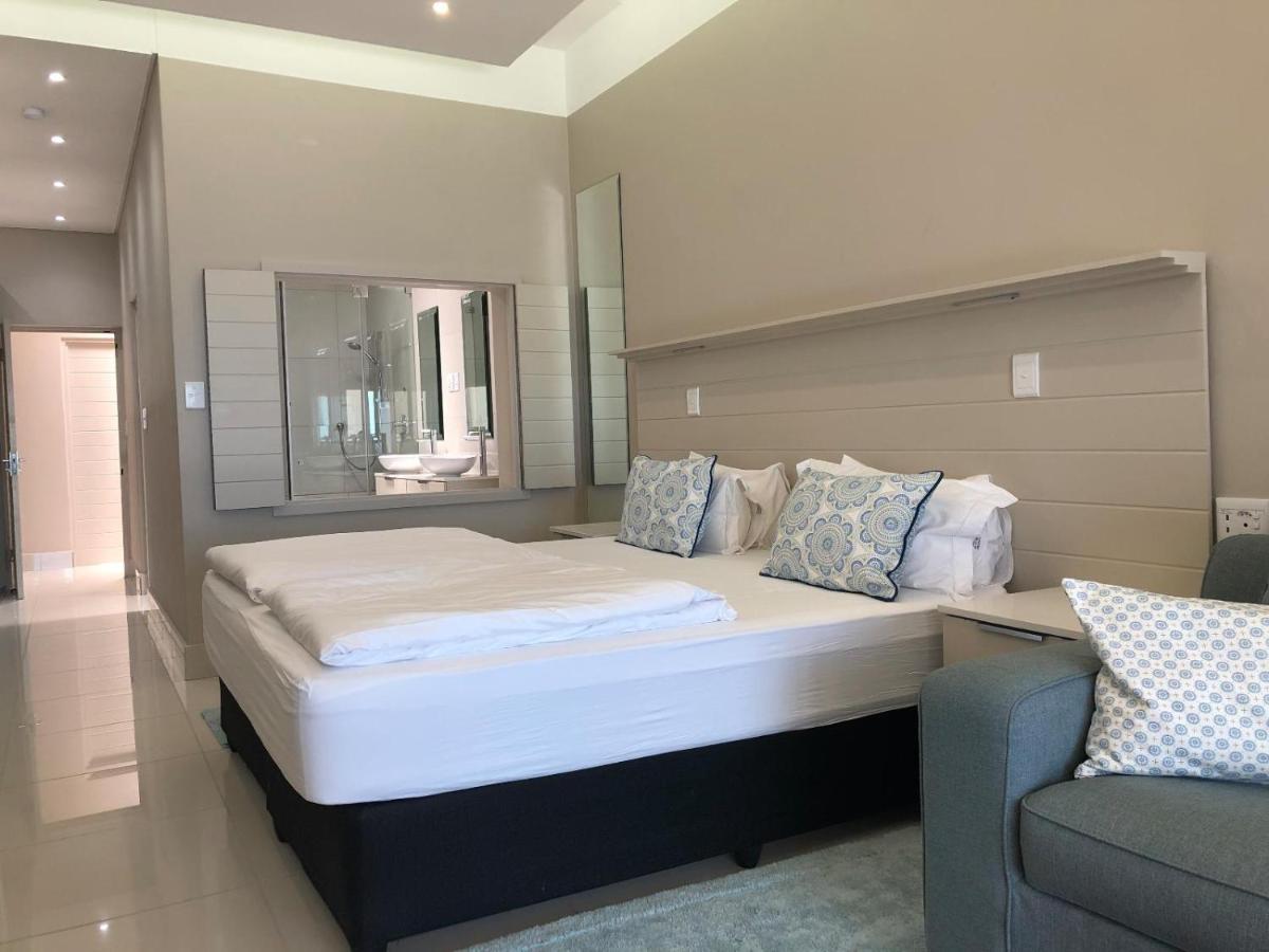 קייפטאון Camps Bay Blue Self-Catering Studios מראה חיצוני תמונה