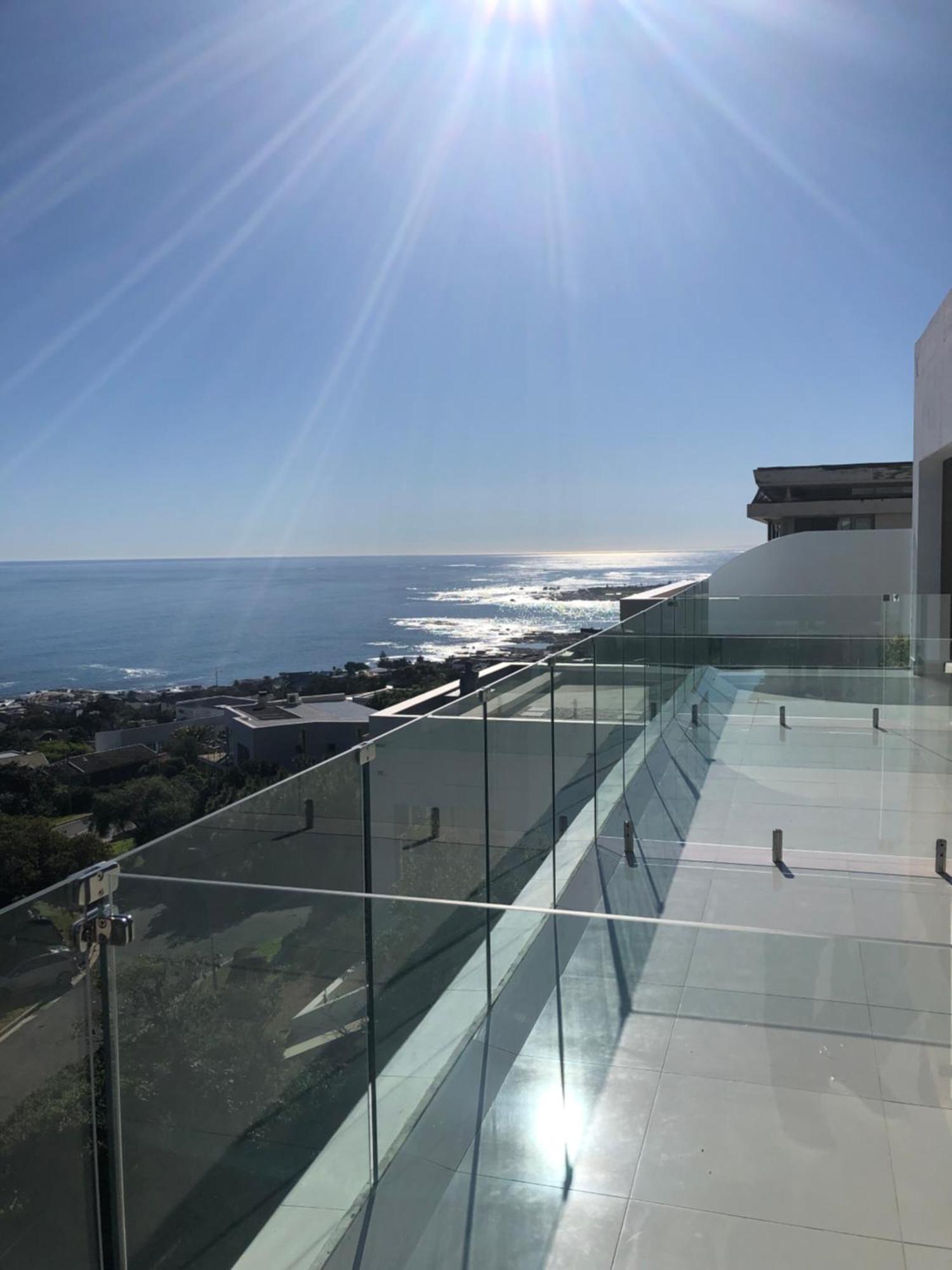 קייפטאון Camps Bay Blue Self-Catering Studios מראה חיצוני תמונה