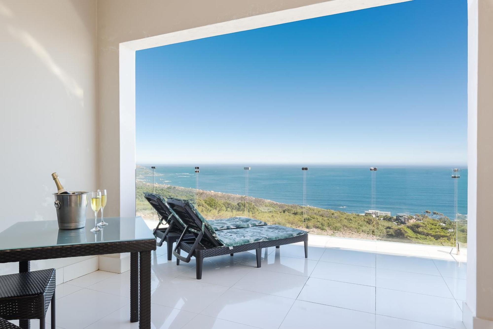 קייפטאון Camps Bay Blue Self-Catering Studios מראה חיצוני תמונה